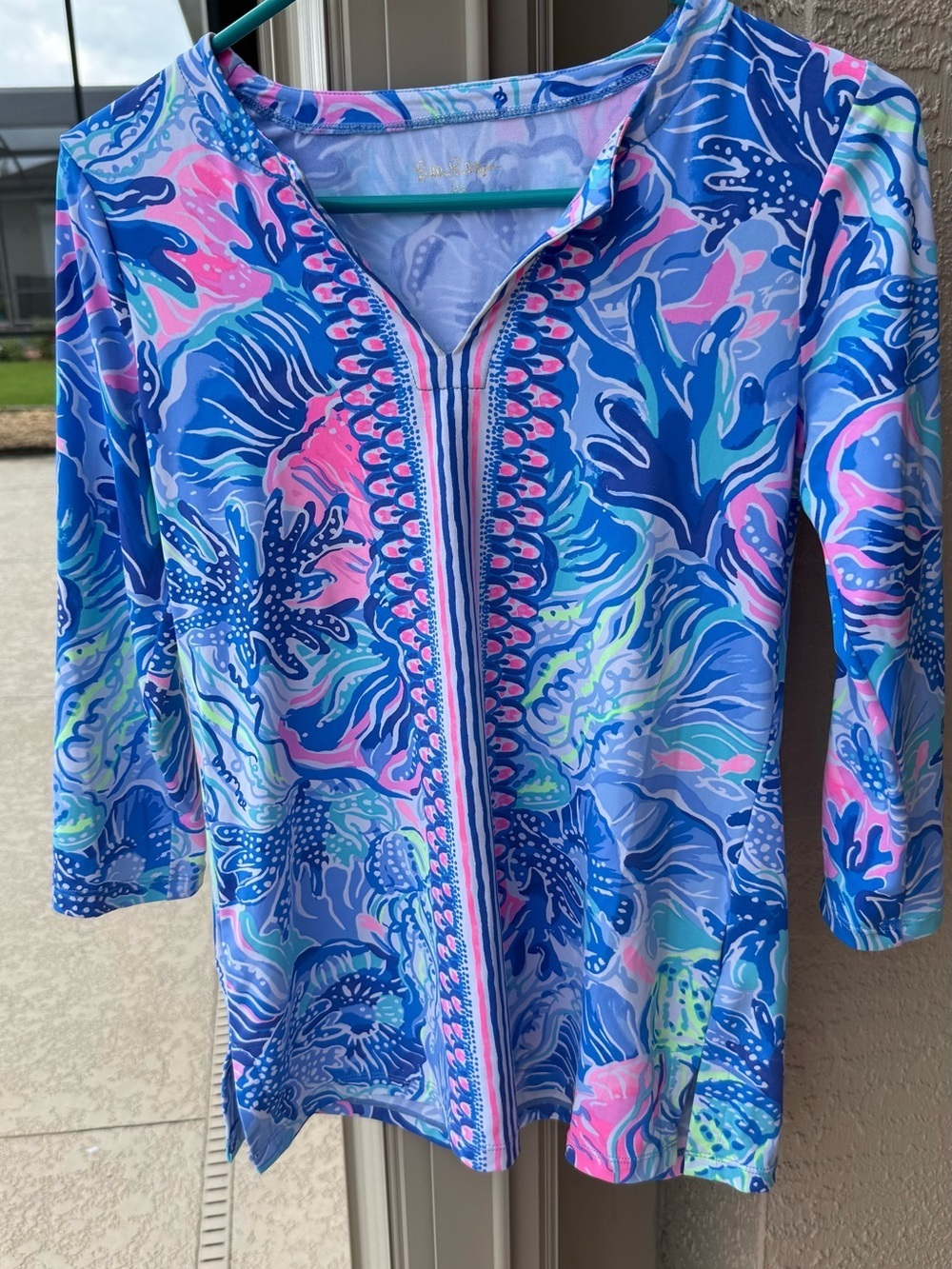 🌴Lilly Pulitzer Karina Tunic Top UPF 50+ ChillyLilly Shade Seekers NWOT XS🌴 - Picture 4 of 11
